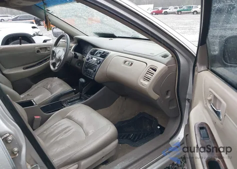 1999 Honda Accord Ex V6 from USA, damaged, VIN 1HGCG1652XA048736